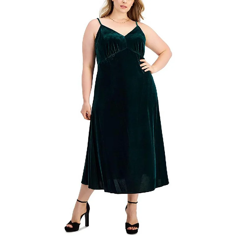 Steals and Deals sleeveless dressTaylor Womens Plus Velvet Empire Waist Cocktail And Party Dress Steals and Deals sleeveless dressTaylor Womens Plus Velvet Empire Waist Cocktail And Party Dress