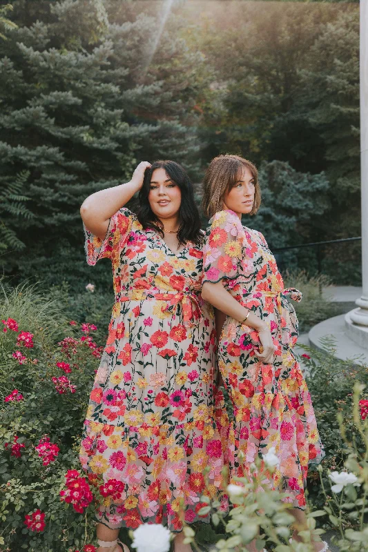 Price Smash romantic dressONE LOVED BABE - In Full Bloom Dress