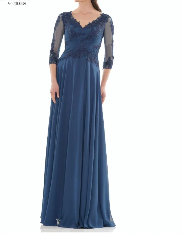 Special Buy fitted bodycon dressEvening Gown In Peacock Blue