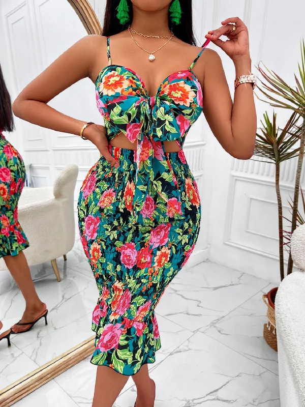 Closeout Sale minimalistic dressFloral Sweetheart Neck Cutout Dress