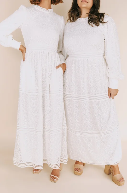Deal of the Week fitted dressEXCLUSIVE - The White: Tabitha