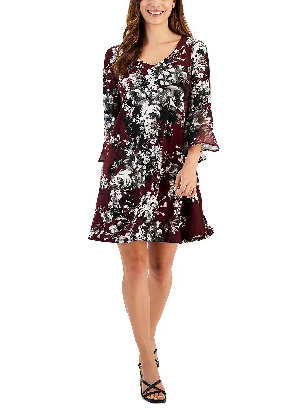 Super Deal wrap dressPetites Womens Floral Mini Fit & Flare Dress