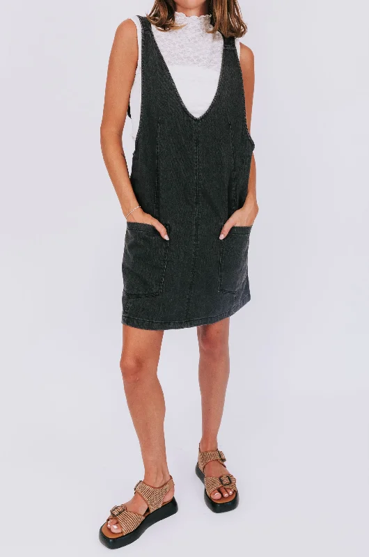 Deal Dash casual shift dressFREE PEOPLE - High Roller Skirtall - 2 Colors!