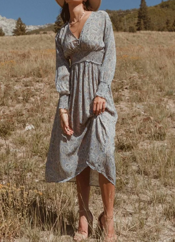 Hurry In shift dressRae Paisley Long Sleeve Midi Dress In Light Blue