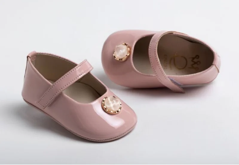 Quick Sale statement dressEver Kid Patent Crib Bootie