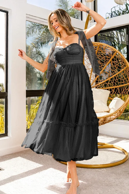 Best Bargains tiered dressBiBi Swiss Dot Tie Shoulder Midi Dress