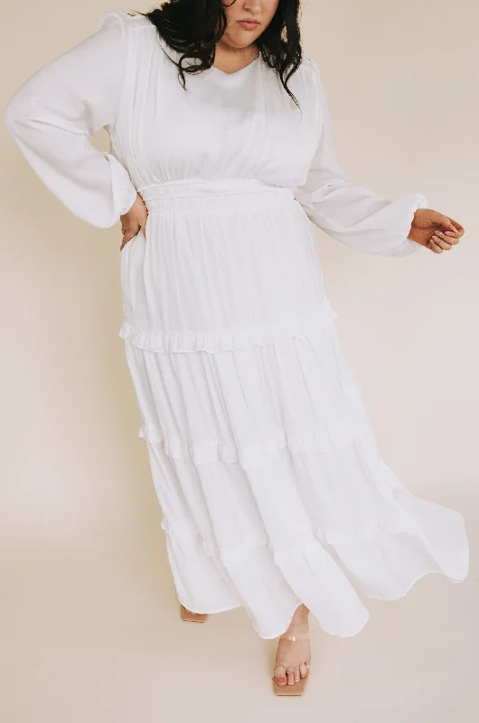 Stock Clearance casual knit dressPLUS SIZE - The White: Sandra