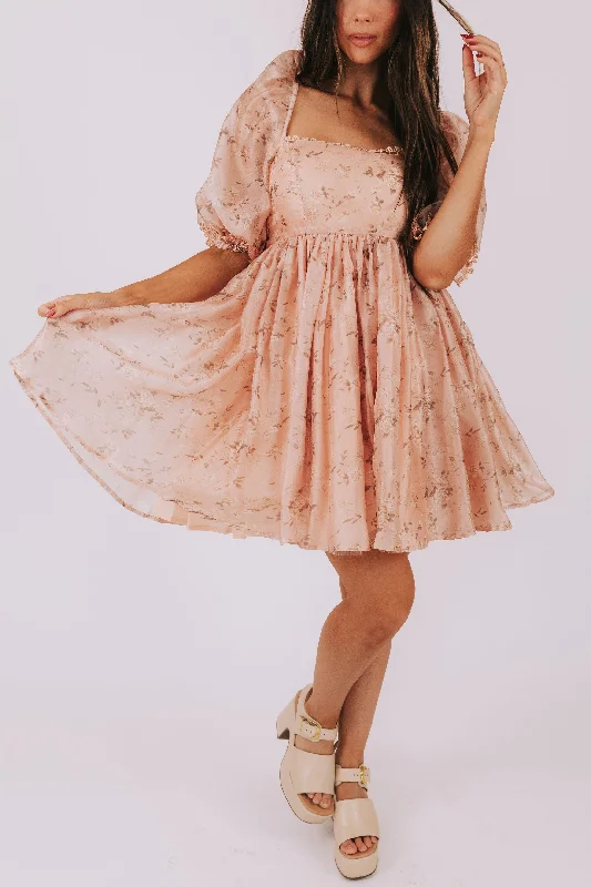Hurry In form-fitting dressPlace In Time Dress