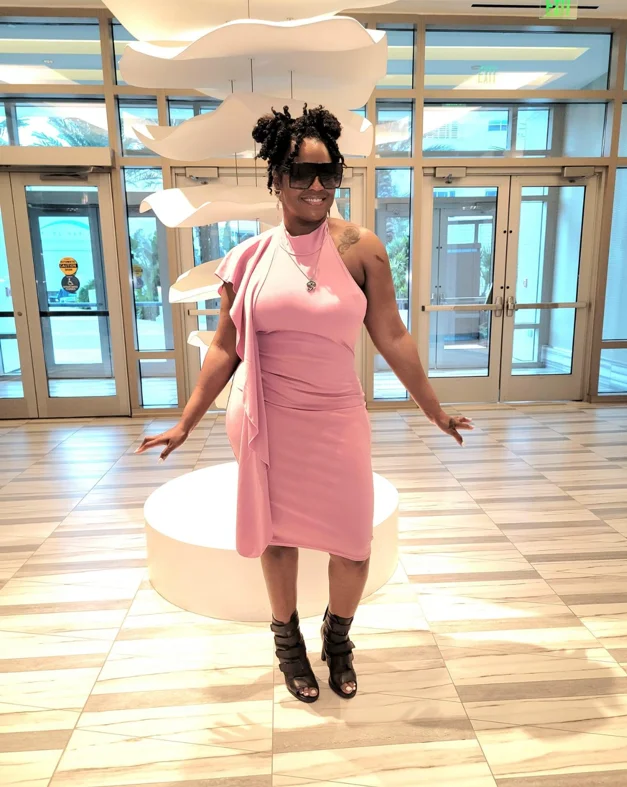 New Markdowns sleek dressRaven