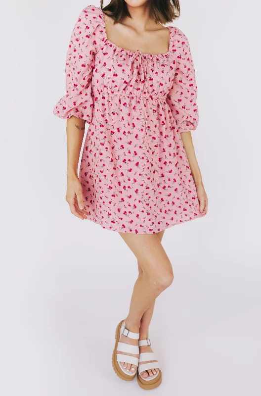 Price Blitz spaghetti strap dressSo In Love Dress